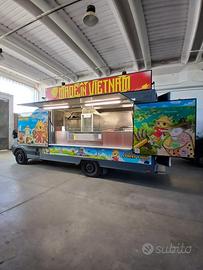 Paninoteca ambulante autonegozio food truck