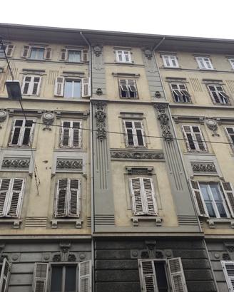 Trieste, via Udine 42, appartamento ristrutturato