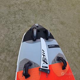Tavola da windsurf RRD 155 Litri