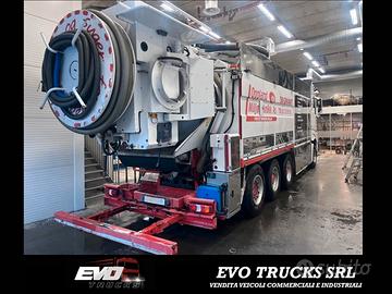 Mercedes Benz 4 assi sterzante retarder ALLESTIMEN