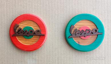 Targhe tonde in legno logo Vespa 