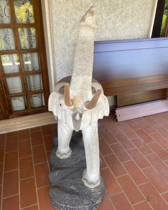 coppia di elefanti interame  in legno