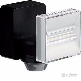 Faretto LED crepuscolare sensore presenza
