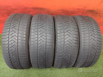 235 50 19 Gomme Invernal Mercedes GLA Q3 235 50R19