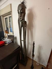 Statua tribale africana porta CD in legno