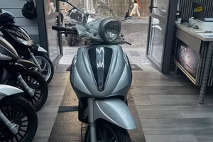 Piaggio Beverly 250
