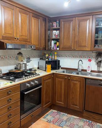 Cucina in rovere fatta a mano