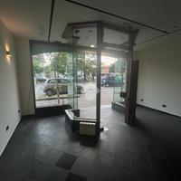 NEGOZIO A CAMPONOGARA