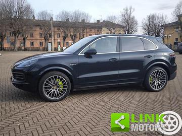 PORSCHE Cayenne 3.0 V6 E-Hybrid