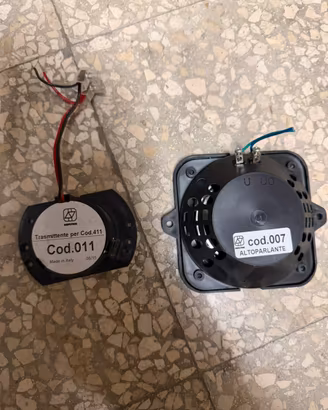 Altoparlante e microfono Amplivox 007 e 011
