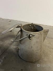 Bidone latte vecchio