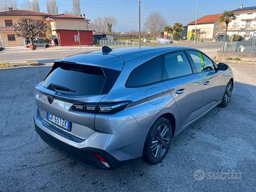 Peugeot 308 1.5 bluehdi 130 active pack