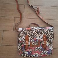 Borsa con tracolla, leopardata, usata poco