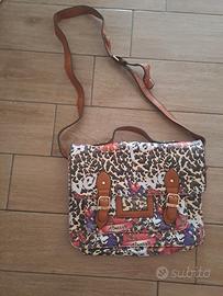 Borsa con tracolla, leopardata, usata poco