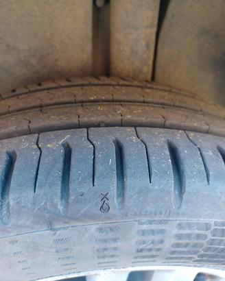 GOMME AUTO MIS. 185\55\15  ESTIVE E 4 GOMME STESSA