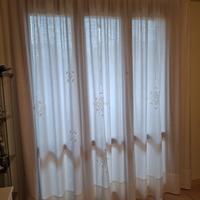 Tenda vintage  ricamata a mano