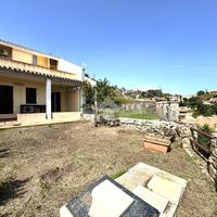 VILLA A SCHIERA A MURAVERA