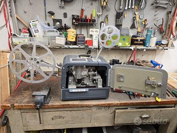Proiettore Bell&Howell filmosound modello 631