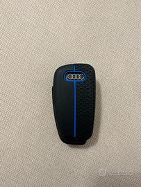 Guscio portachiavi Audi Silicone con riga colorata