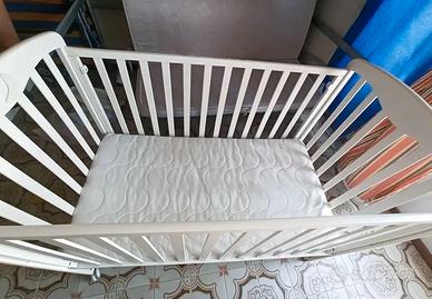 Lettino Foppapedretti con materasso sfoderabile