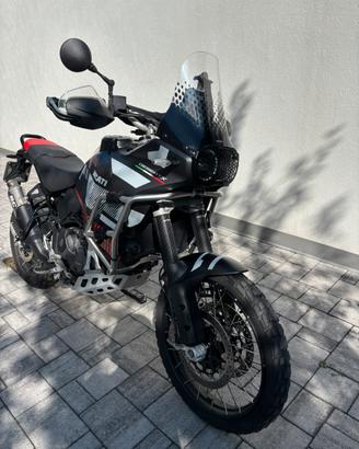 Ducati Desert X in Garanzia