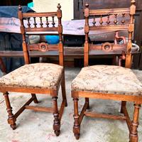 Coppia di Sedie in legno d'epoca