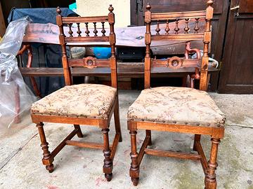 Coppia di Sedie in legno d'epoca