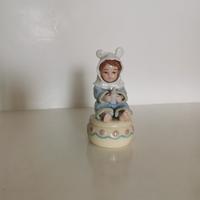 Statuina in porcellana Sovrani