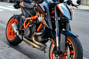 KTM 1290 Super Duke EVO - 2022