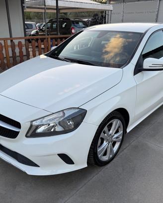 Mercedes-benz A 180 d Sport 2016