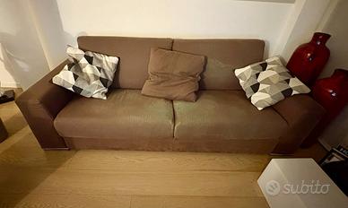 Divano letto matrimoniale sfoderabile