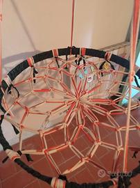 cuccia sospesa per gatti