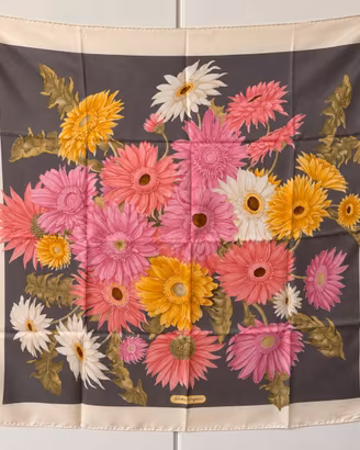 Foulard Salvatore Ferragamo originale