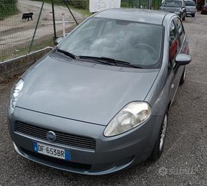 NEOPATENTATI Grande Punto 1.3 MJT 75 CV 5 porte Dy