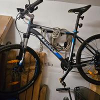 Mountain bike marca Trek 