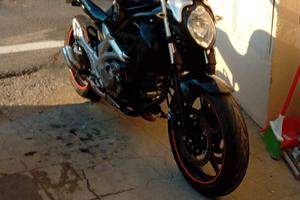 moto Suzuki 