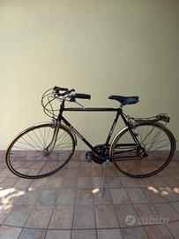 Bicicletta da strada con cambio shimano