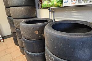 Gomme Slick 18" Hankook 260/660