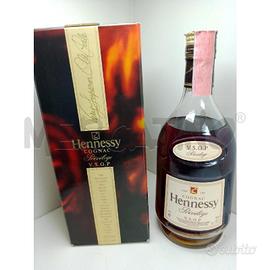 LIQUORE HENNESSY PRIVILEGE