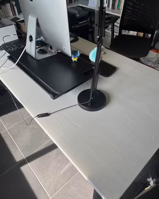 Tavolo DEVINA NAIS (valore 1300 euro, come nuovo)