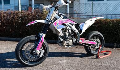 Honda CRF 450 Motard uso pista