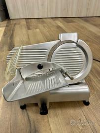 Affettatrice elettrica da banco TYP 250/S – 180 W