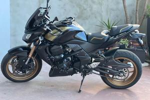 Z 750 R