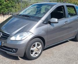 MERCEDES CLASSE A 150 RESTAYLING GANCIO TRAINO