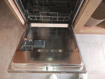 lavastoviglie ad incasso Electrolux KEAF7100L