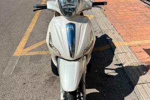 Piaggio beverly 300 i.e.