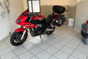 Yamha fazer 600 (incidentata)