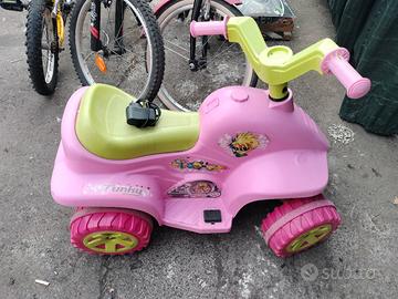 quad elettrico per bambina