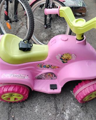 quad elettrico per bambina