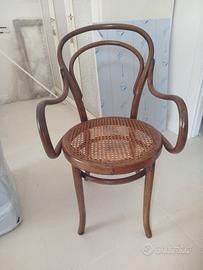 Sedia con braccioli Thonet originale